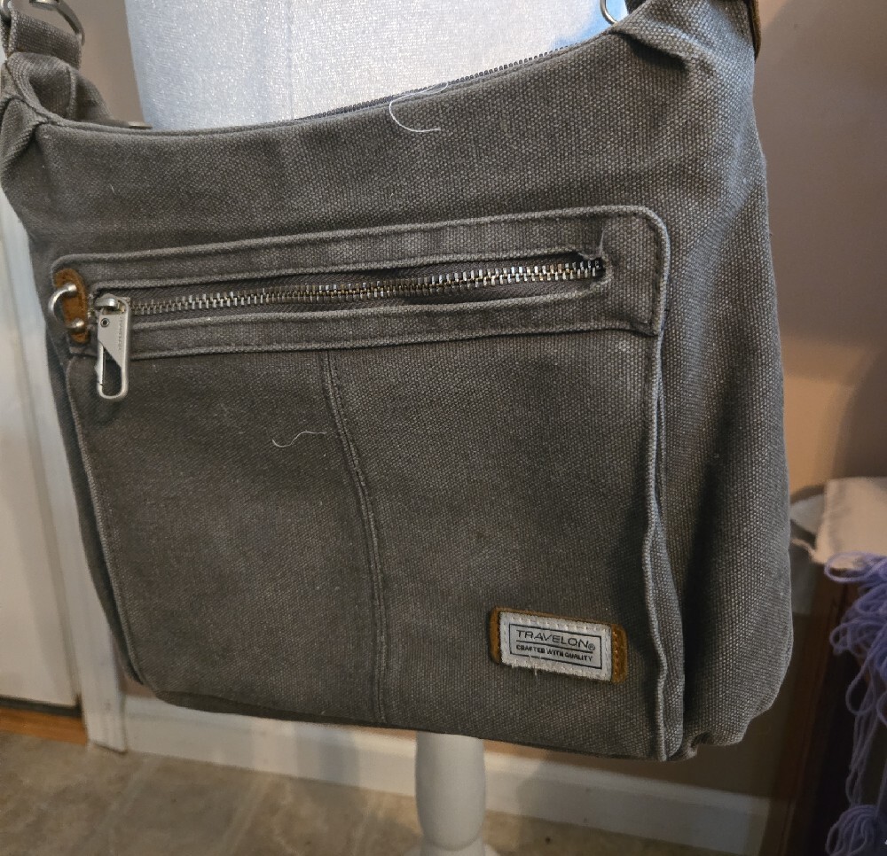 Gray RFID Travelon Crossbody Messenger Bag - Casual Everyday Carry - Picture 2 of 7